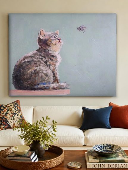 Nieuwsgierige Kat bij het Insect, Dieren schilderij aan de muur in interieur