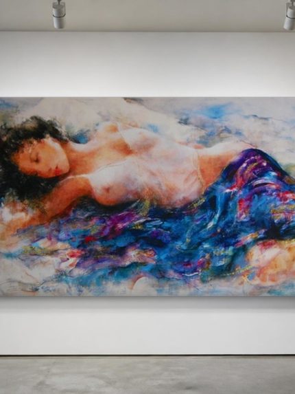 Slapende Vrouw in Kleurrijke Drapering, Mensen & Portretten schilderij aan de muur in interieur
