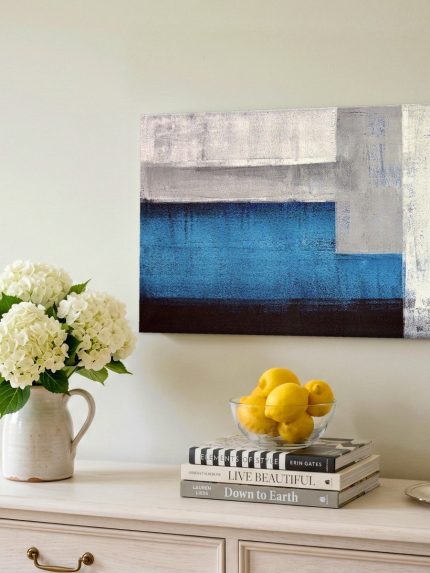 Blauw Raakvlak, Abstract & Modern schilderij aan de muur in interieur